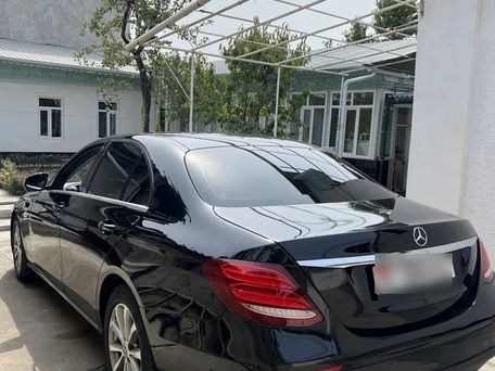 Mercedes-Benz E-Класс, 2019 — 照片 3