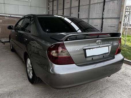 Toyota Camry, 2004