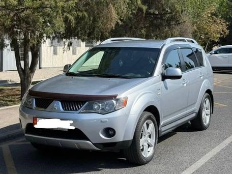Mitsubishi Outlander, 2009