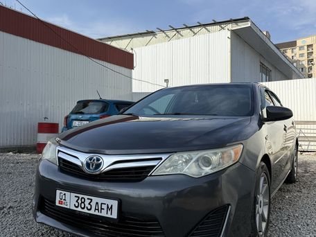 Toyota Camry, 2012
