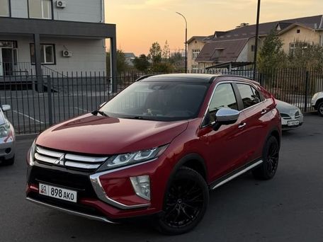 Mitsubishi Eclipse Cross, 2018 — 照片 1