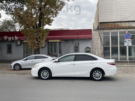 Toyota Camry, 2017 — 照片 4