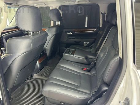Lexus LX, 2019 — сүрөт 8