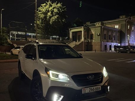 Subaru Outback, 2021 — photo 1