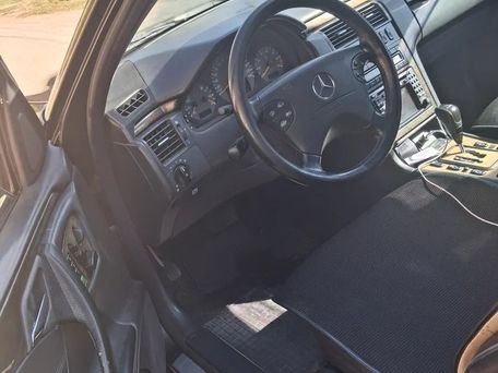 Mercedes-Benz E-Класс, 2001 — 照片 4