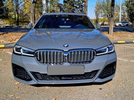 BMW 5 Series, 2022 — photo 1