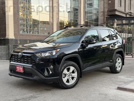 Toyota RAV4, 2020 — фото 1