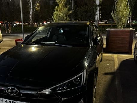 Hyundai Avante, 2019 — 照片 3
