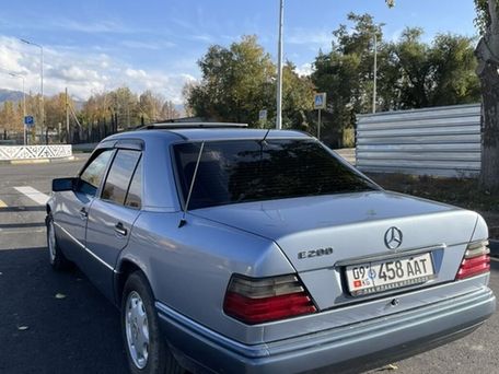 Mercedes-Benz W124, 1995 — фото 4