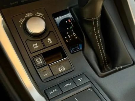 Lexus NX, 2018 — фото 10