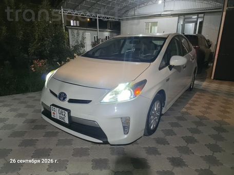Toyota Prius, 2014 — 照片 1