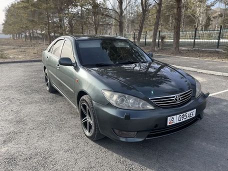 Toyota Camry, 2005