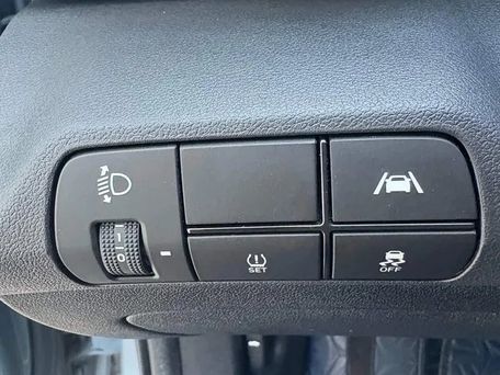 Hyundai Elantra, 2023 — фото 10