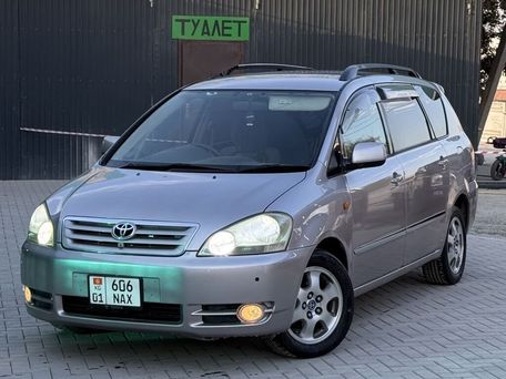 Toyota Ipsum, 2003 — фото 1