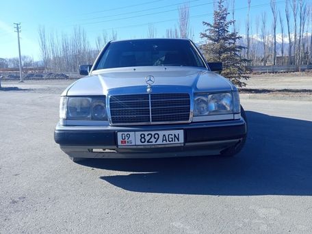 Mercedes-Benz 190 (W201), 1991 — сүрөт 8
