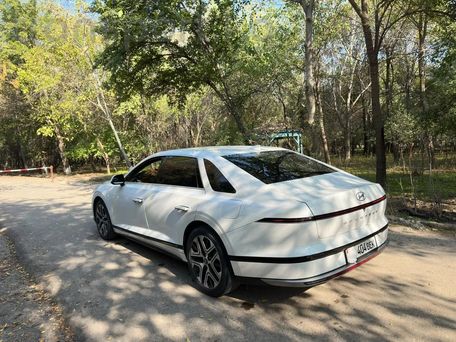 Hyundai Grandeur, 2023 — 照片 3