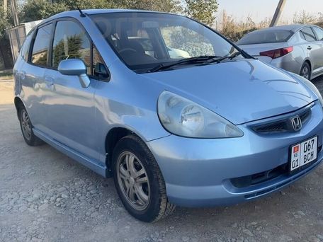 Honda Fit, 2003 — photo 1