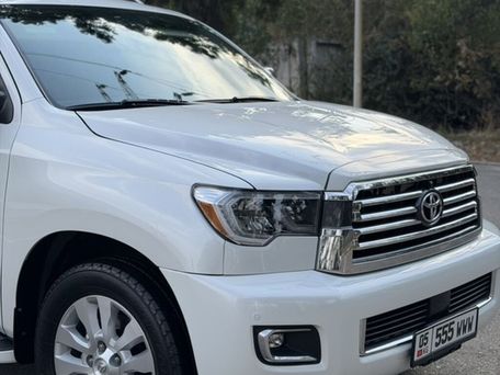 Toyota Sequoia, 2020 — 照片 7