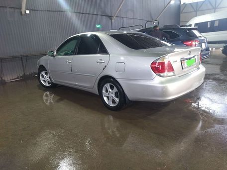 Toyota Camry, 2005 — 照片 4