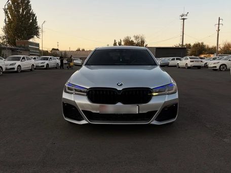 BMW 5 серии, 2019 — фото 1