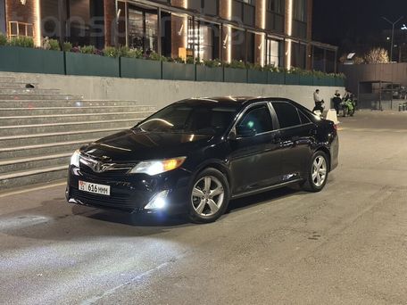Toyota Camry, 2012 — photo 2