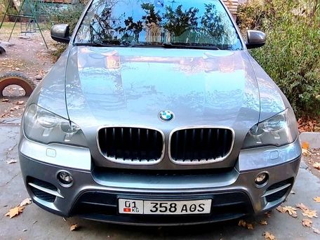 BMW X5, 2010 — photo 8