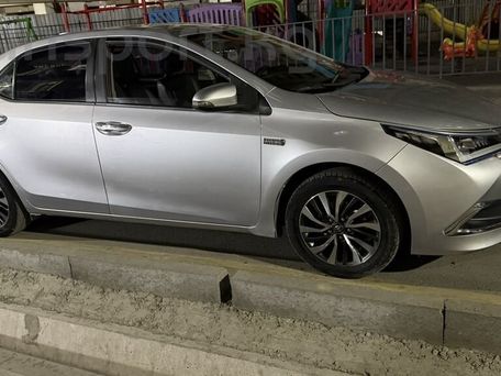 Toyota Corolla, 2019 — 照片 2