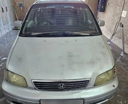 Honda Odyssey, 1998 — 照片 1
