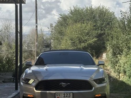 Ford Mustang, 2017 — фото 1