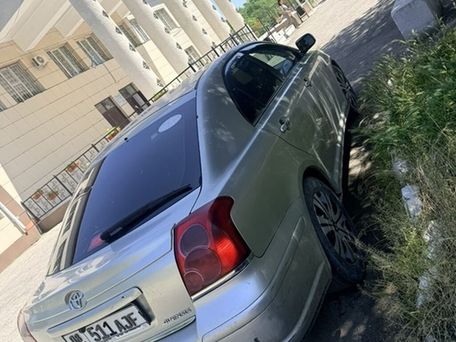 Toyota Avensis, 2003