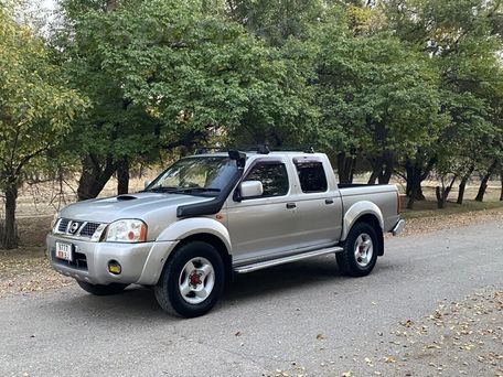 Nissan Navara (Frontier), 2003 — photo 1