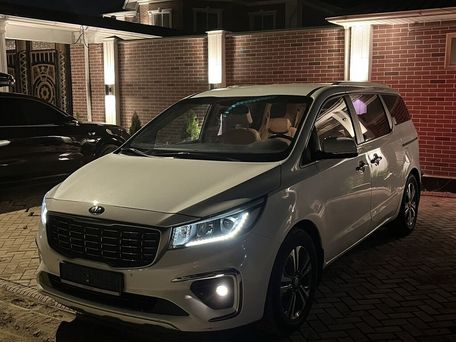 Kia Carnival, 2019 — photo 1