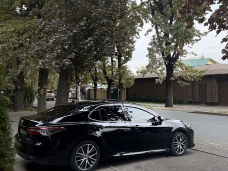 Toyota Camry, 2022 — сүрөт 3