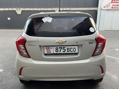 Chevrolet Spark, 2018 — 照片 5