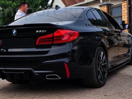 BMW 5 Series, 2020 — photo 1
