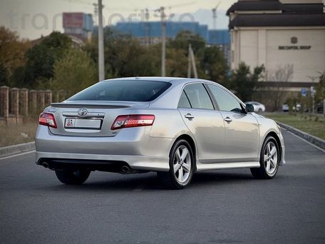 Toyota Camry, 2010 — фото 3