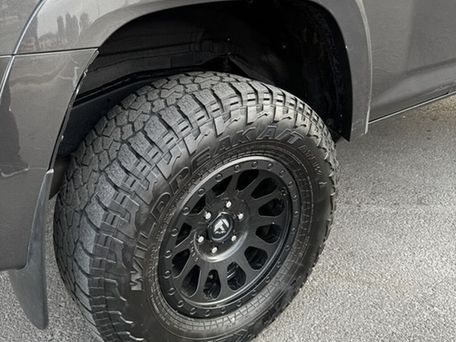 Toyota 4Runner, 2018 — 照片 14