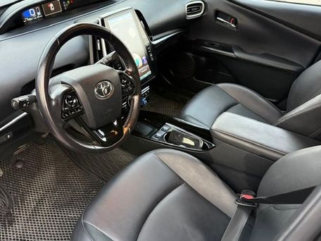 Toyota Prius, 2020 — фото 12