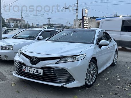 Toyota Camry, 2018 — фото 1