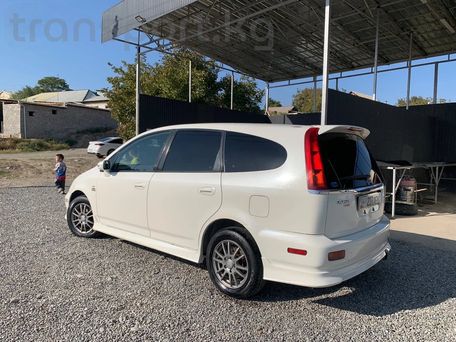 Honda Stream, 2002 — 照片 3