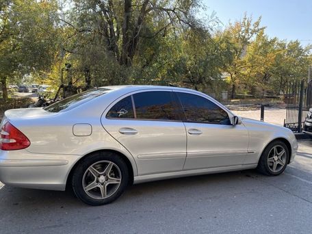 Mercedes-Benz E-Класс, 2003 — 照片 8