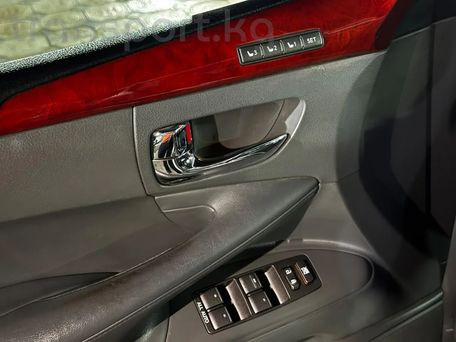 Lexus LX, 2008 — photo 8