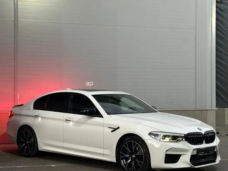 BMW 5 Series, 2017 — photo 1