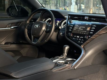 Toyota Camry, 2018 — photo 13