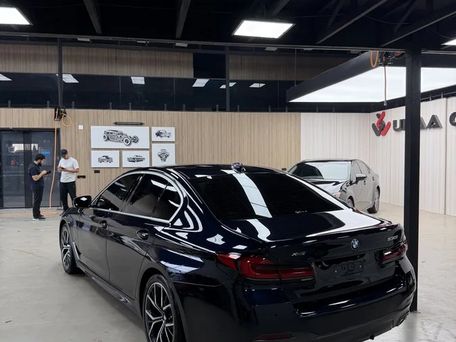 BMW 5 Series, 2021 — photo 2