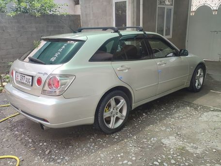 Toyota Altezza, 2002 — сүрөт 2