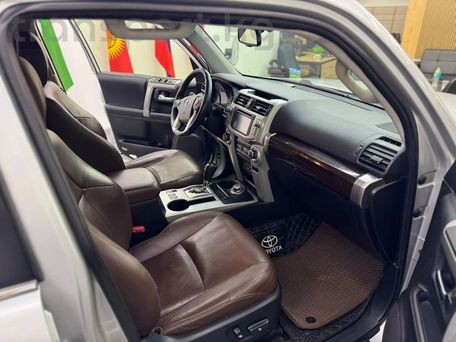 Toyota 4Runner, 2019 — 照片 10
