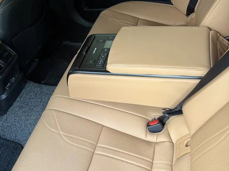 Lexus ES, 2023 — 照片 8