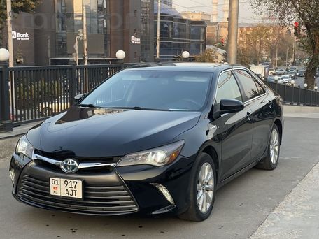 Toyota Camry, 2015 — photo 1