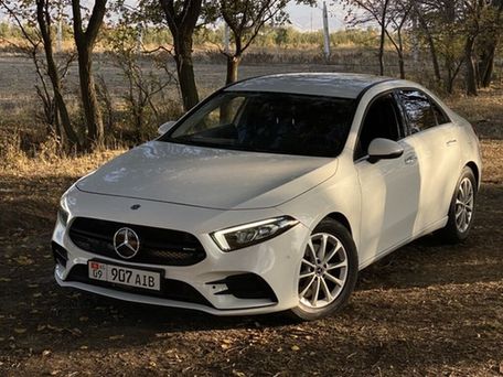 Mercedes-Benz A-Класс, 2019 — фото 1